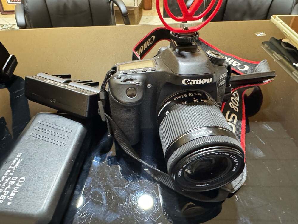 Canon EOS 80D 24.2MP Digital SLR Camera Kit Black